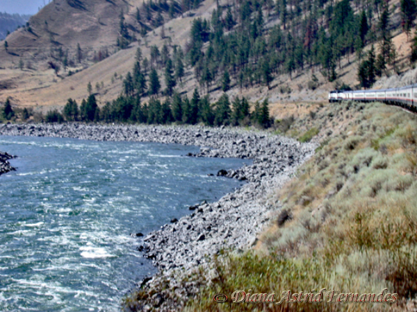 Canada-view-of-Rocky-Mountaineer-train-and-landscape-BC
